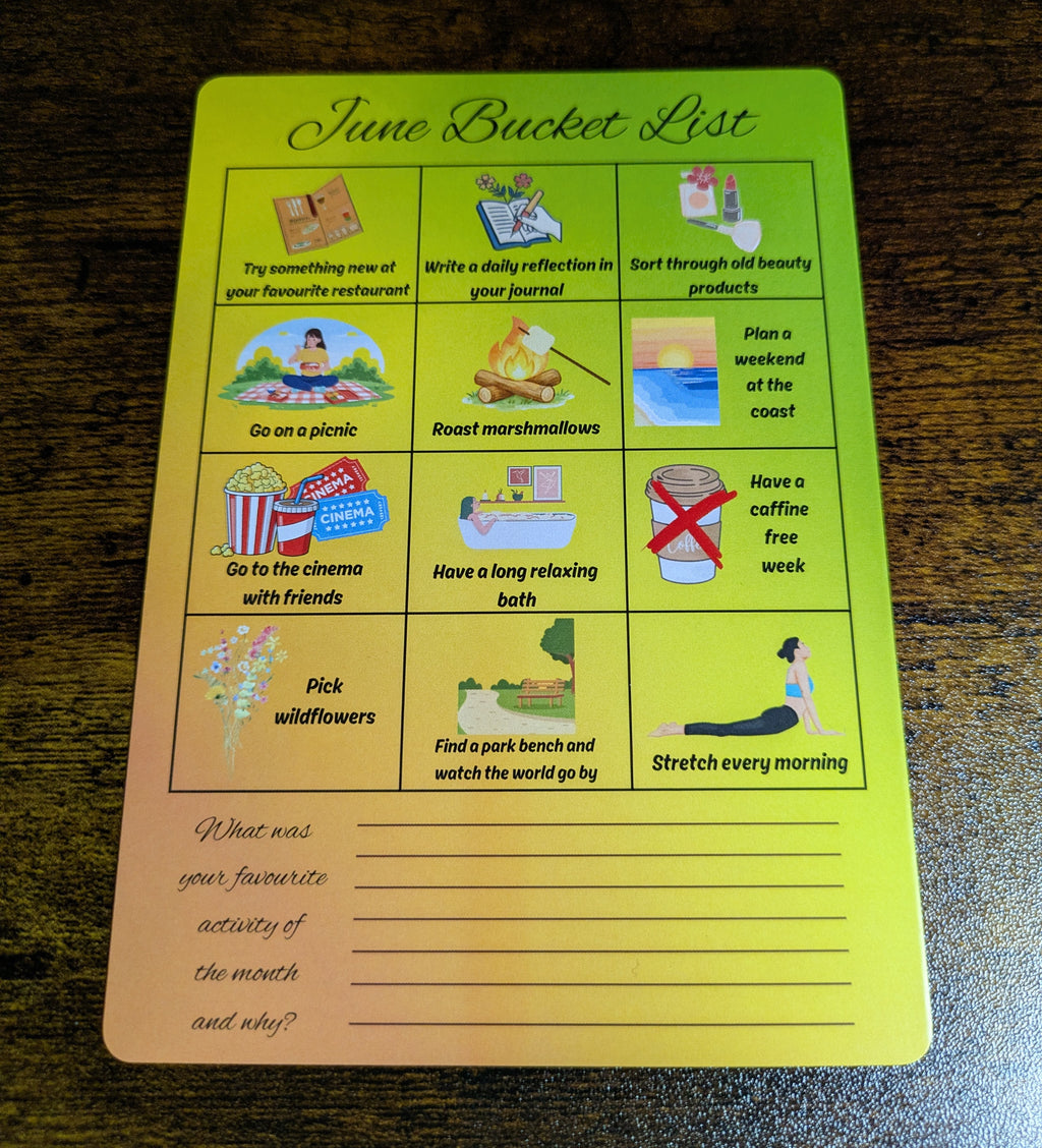 Bucket List x 3 Journal prompt cards. April, May June.
