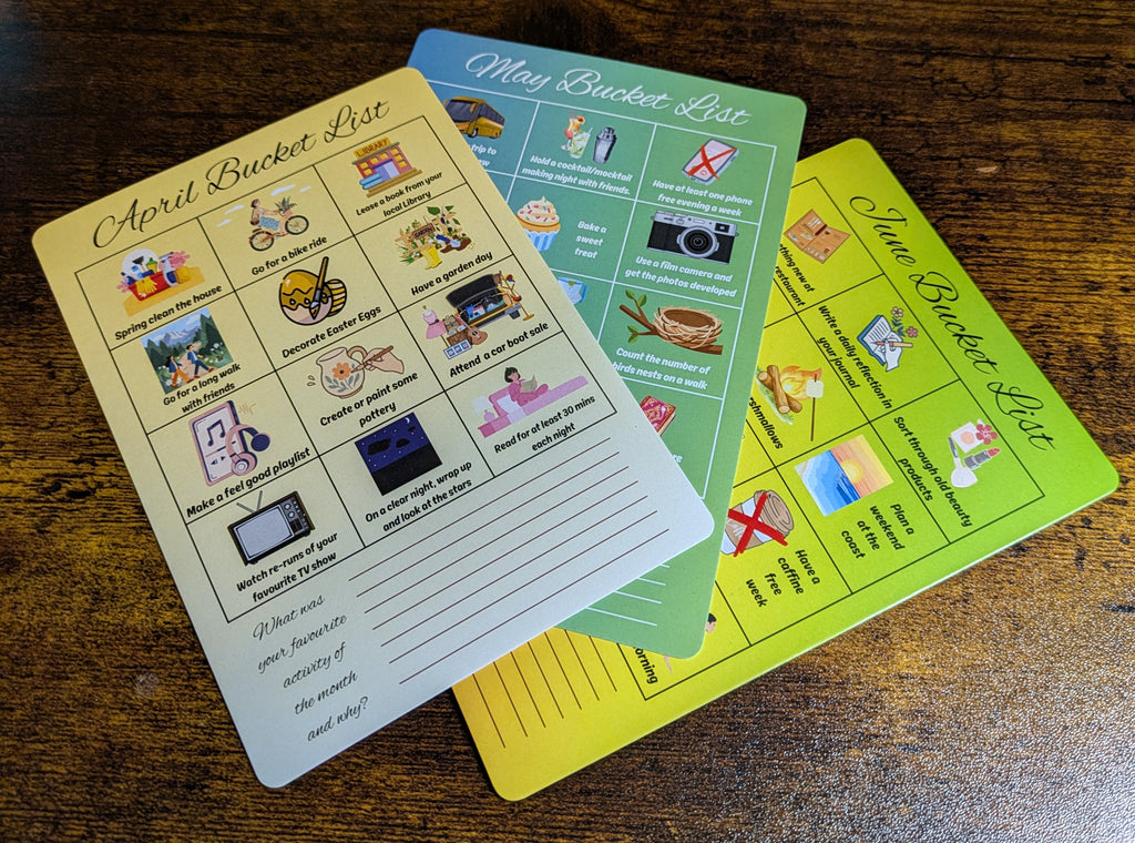 Bucket List x 3 Journal prompt cards. April, May June.